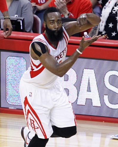 篮球勇士替补球员连续三场得分上双（勇士替补球员连续三战得分上双）