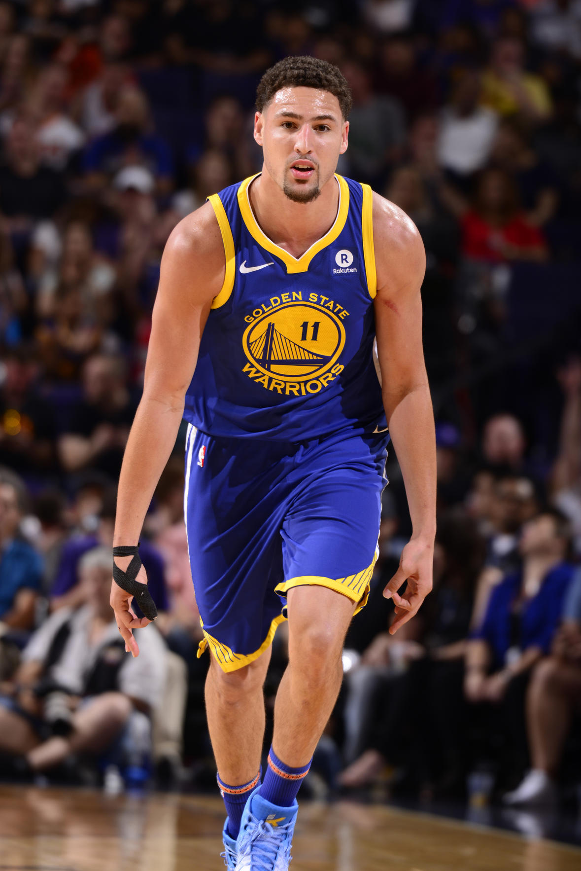 刘越：申花进攻变化少，斯卢茨基用人容易陷入“恶性循环”（刘越评申花：进攻变化不足，斯卢茨基用人或陷入恶性循环）