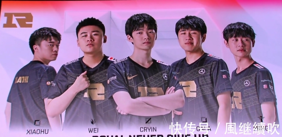 站上更大的 站上更大的